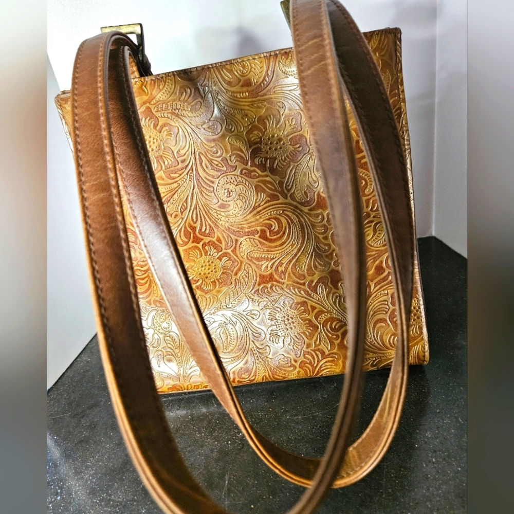 Rampage Clothing Western Purse Handbag Faux Riveted Tooled  8"x8.5"x4" Clean